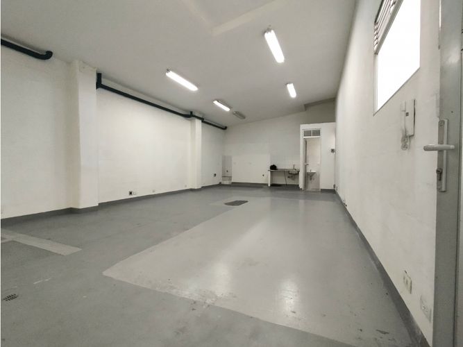 Bodega en arriendo en Rodeo Alto, Medellín, 170 m² · foto 6 de 7