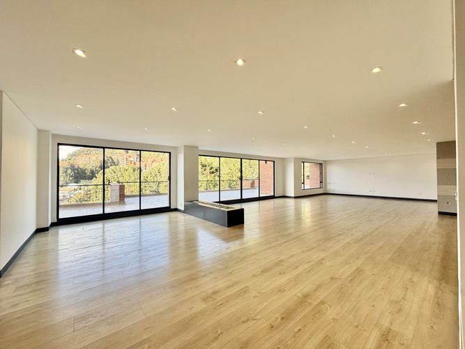 Apartamento de 4 alcobas en venta en Santa Barbara Alta, Bogotá, 455 m² · foto 20 de 22