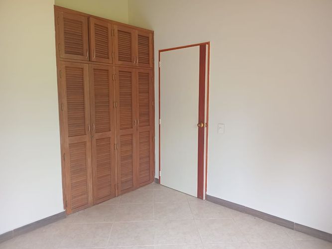 Oficina en arriendo en Escobero, Envigado, 400 m² · foto 15 de 20