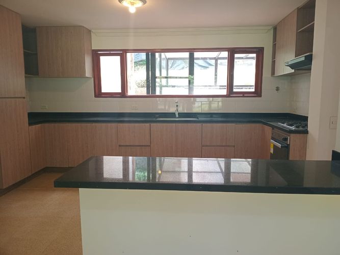 Oficina en arriendo en Escobero, Envigado, 400 m² · foto 6 de 20
