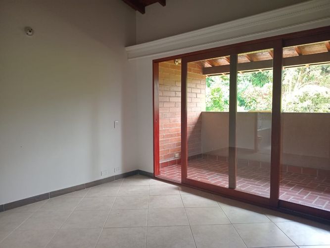Oficina en arriendo en Escobero, Envigado, 400 m² · foto 4 de 20