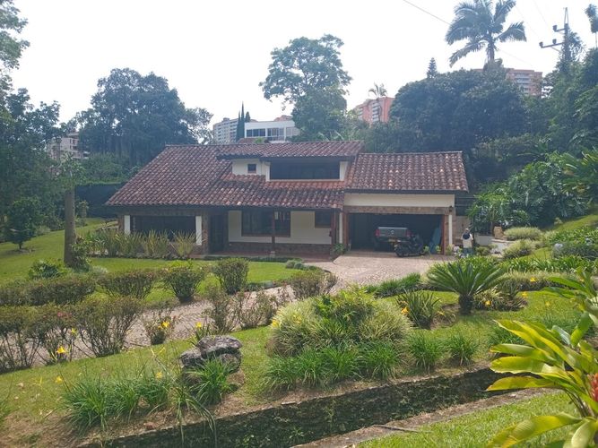 Oficina en arriendo en Escobero, Envigado, 400 m² · foto 18 de 20