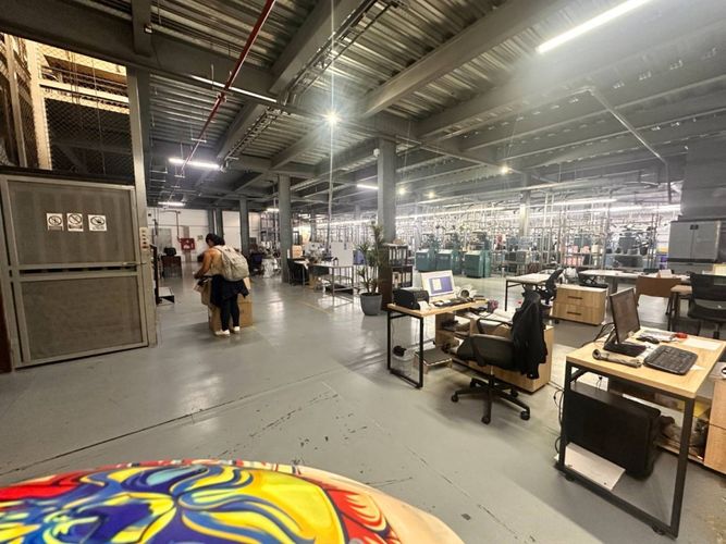 Bodega en arriendo en Simon Bolivar, Itagüí, 1000 m² · foto 3 de 17
