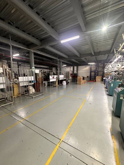 Bodega en arriendo en Simon Bolivar, Itagüí, 1000 m² · foto 5 de 17