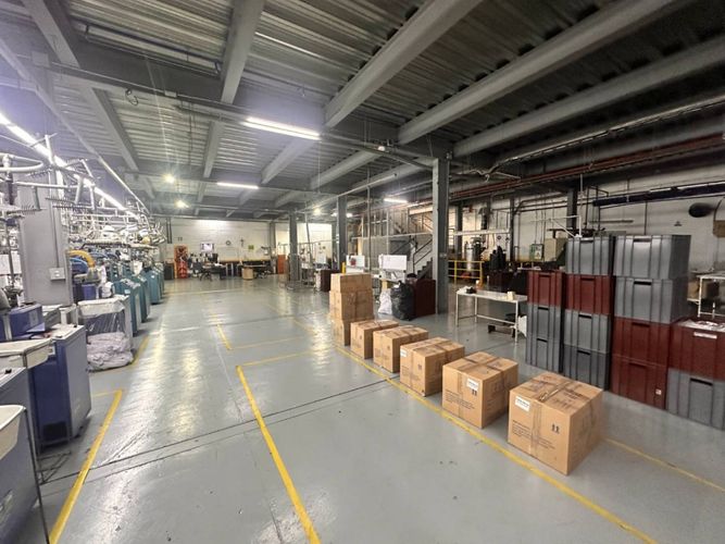 Bodega en arriendo en Simon Bolivar, Itagüí, 1000 m² · foto 6 de 17