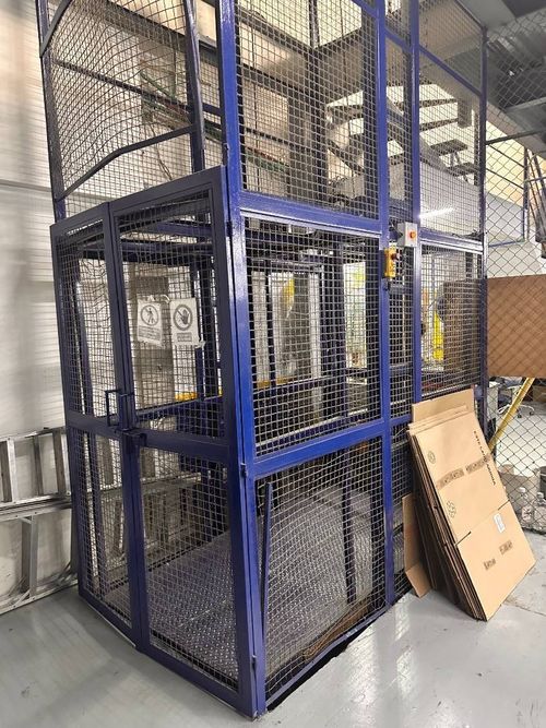 Bodega en arriendo en Simon Bolivar, Itagüí, 1000 m² · foto 8 de 17