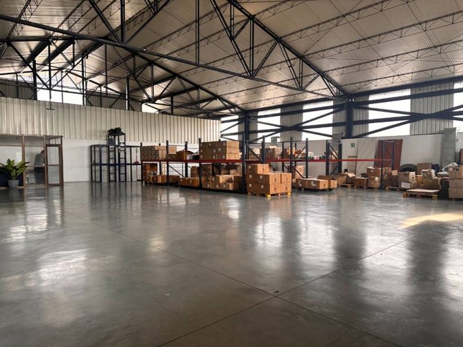 Bodega en arriendo en Simon Bolivar, Itagüí, 1000 m² · foto 12 de 17