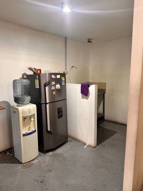 Bodega en arriendo en Simon Bolivar, Itagüí, 1000 m² · foto 14 de 17