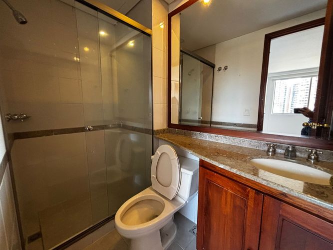 Apartamento de 3 alcobas en arriendo en El Poblado, Medellín, 242 m² · foto 20 de 20