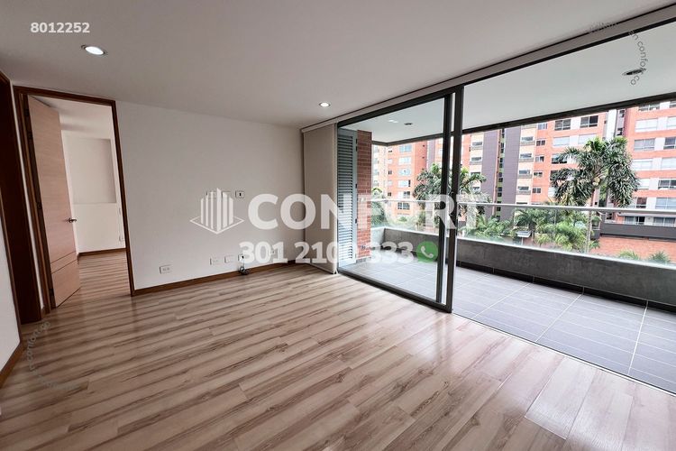 Apartamento de 2 alcobas en arriendo en Loma Benedictinos, Medellín, 100 m² · foto 2 de 24