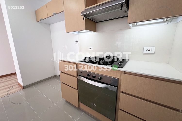 Apartamento de 2 alcobas en arriendo en Loma Benedictinos, Medellín, 100 m² · foto 9 de 24