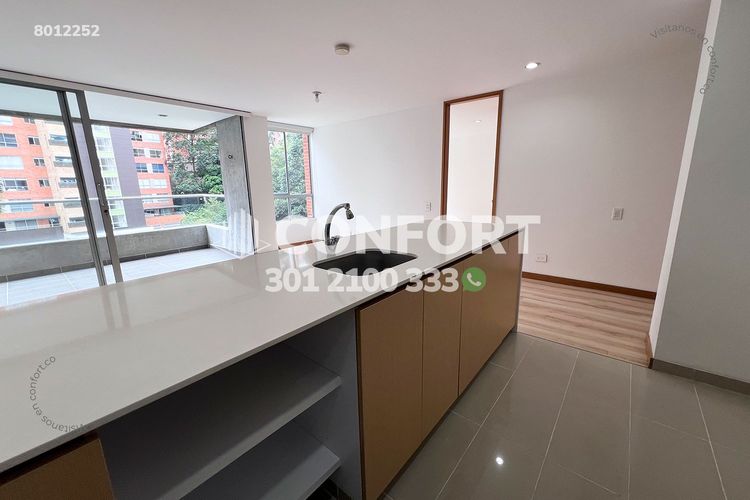Apartamento de 2 alcobas en arriendo en Loma Benedictinos, Medellín, 100 m² · foto 10 de 24