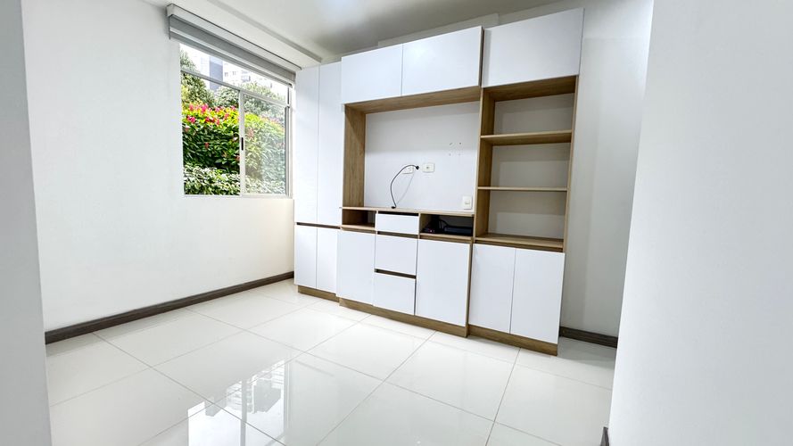 Apartamento en venta en Suramérica, Itagüí · foto 3 de 22