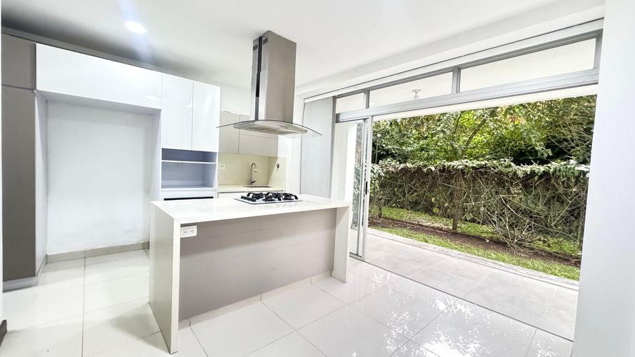 Apartamento en venta en Suramérica, Itagüí · foto 7 de 22