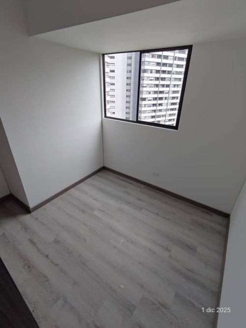 Apartamento de 2 alcobas en arriendo en Vía Las Palmas, Medellín, 74 m² · foto 11 de 14