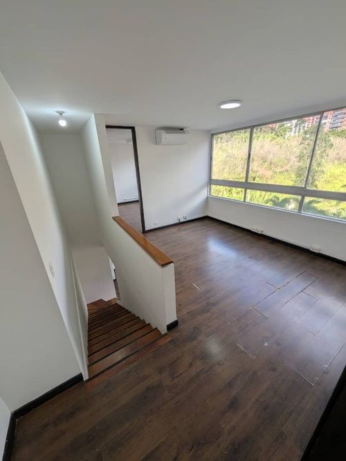 Oficina en arriendo en Las Palmas, Medellín, 100 m² · foto 11 de 14