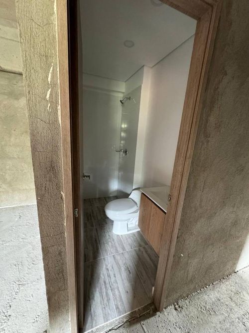 Apartamento de 3 alcobas en venta en Parque Tulio Ospina, Bello, 80 m² · foto 6 de 13