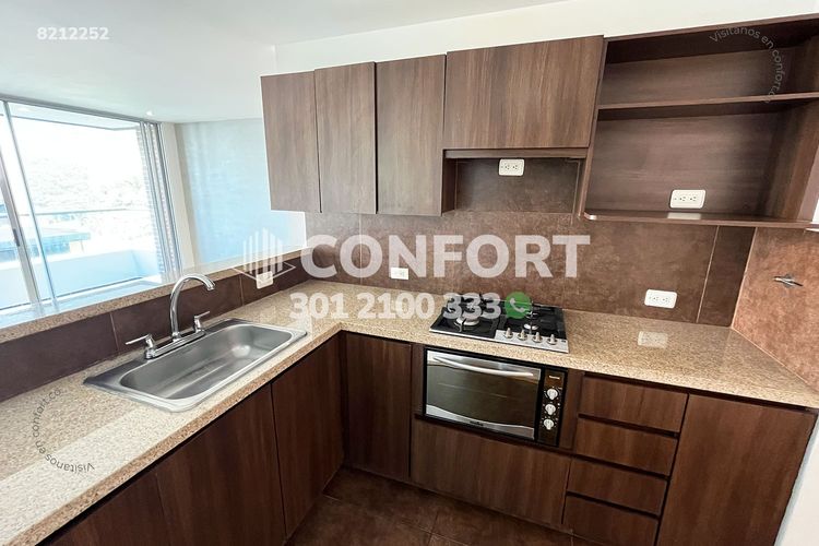 Apartamento de 2 alcobas en arriendo en Loma Del Esmeraldal, Envigado, 82 m² · foto 6 de 24