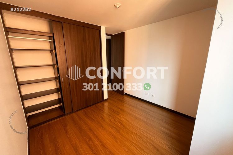 Apartamento de 2 alcobas en arriendo en Loma Del Esmeraldal, Envigado, 82 m² · foto 10 de 24