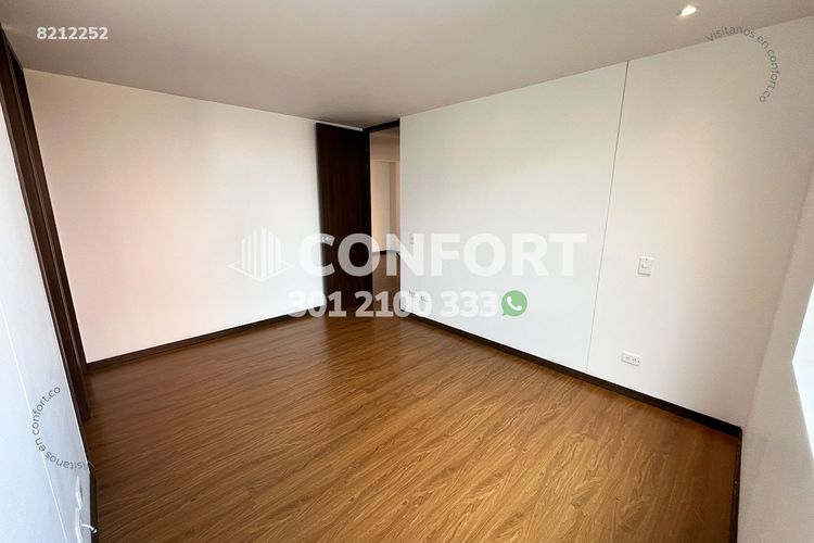 Apartamento de 2 alcobas en arriendo en Loma Del Esmeraldal, Envigado, 82 m² · foto 13 de 24