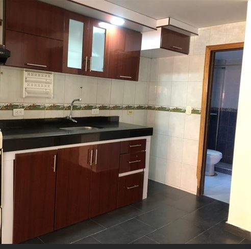 Casa en venta en Candelaria La Nueva, Bogotá · foto 2 de 20