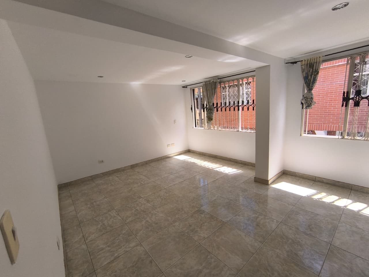 Casa en venta en Candelaria La Nueva, Bogotá · foto 7 de 20
