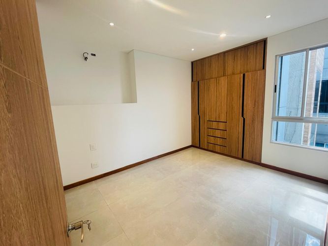 Apartamento de 3 alcobas en venta en Pance, Cali, 282 m² · foto 4 de 24