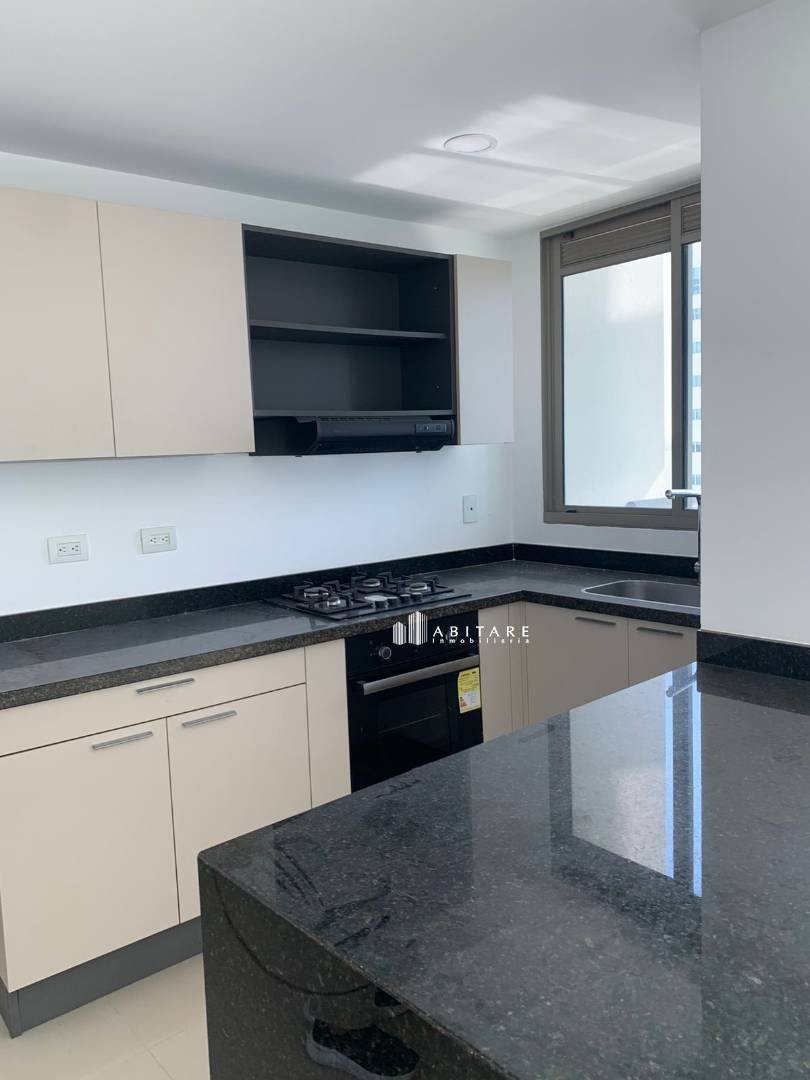 Apartamento en arriendo en Castillogrande, Cartagena · foto 3 de 21