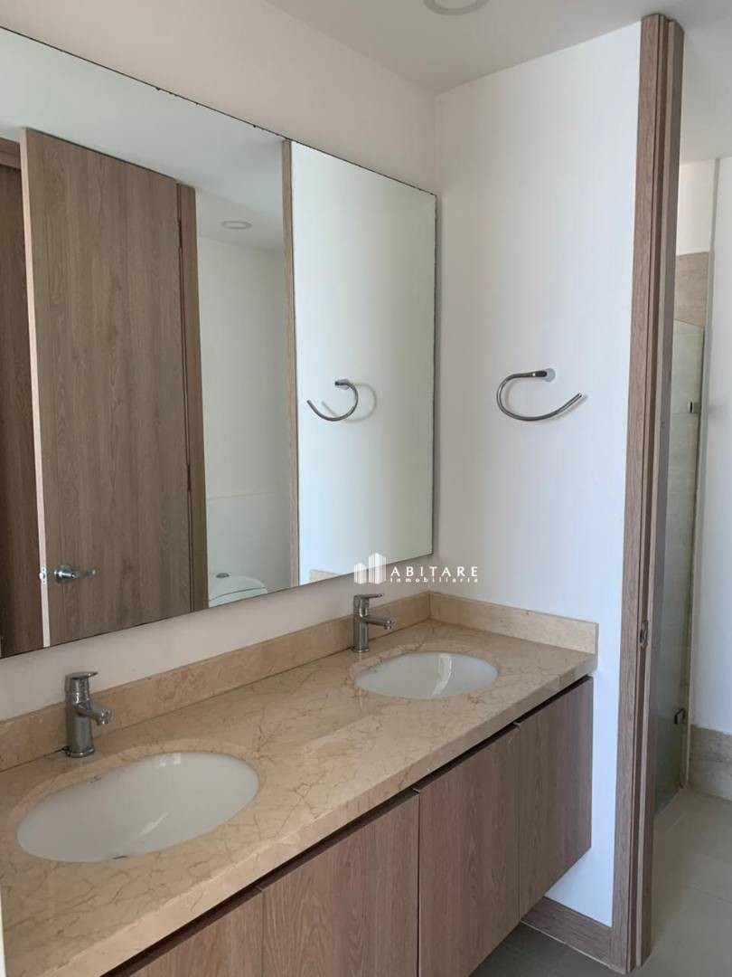 Apartamento en arriendo en Castillogrande, Cartagena · foto 19 de 21