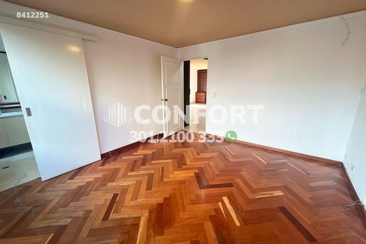 Apartamento de 2 alcobas en arriendo en Patio Bonito, Medellín, 142 m² · foto 12 de 24