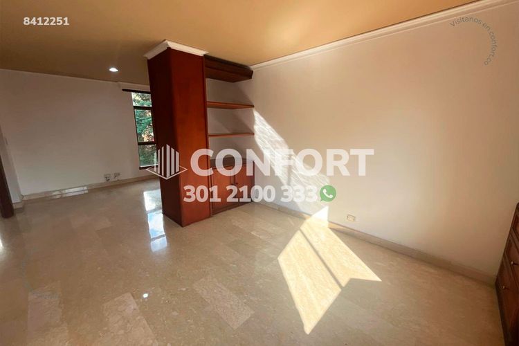 Apartamento de 2 alcobas en arriendo en Patio Bonito, Medellín, 142 m² · foto 15 de 24
