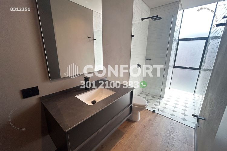 Apartamento de 2 alcobas en arriendo en Castropol, Medellín, 140 m² · foto 12 de 22