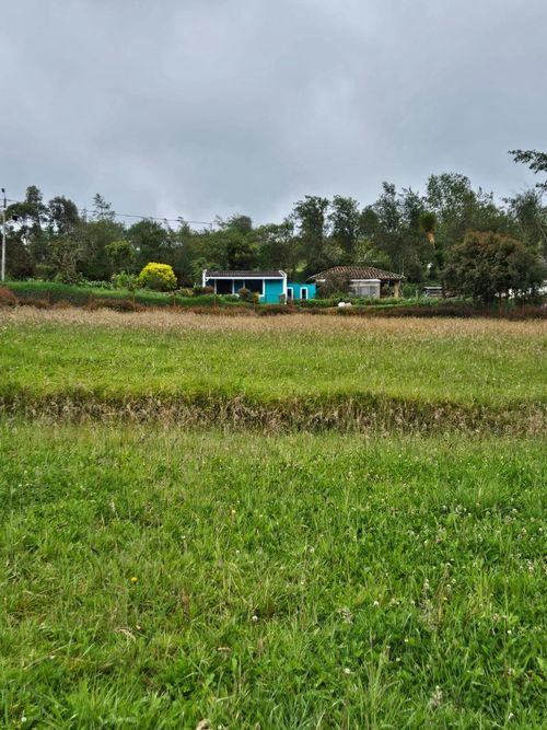 Lote en venta en San Fernando, Pasto, 2400 m² · foto 6 de 14