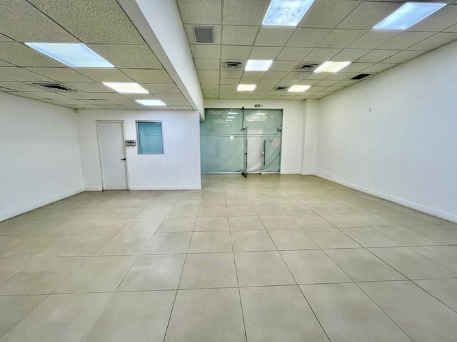 Local en venta en Maizaro, Villavicencio, 99 m² · foto 2 de 19