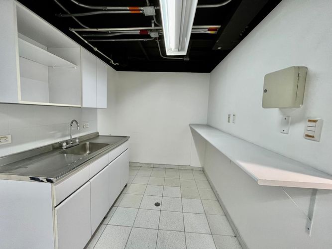 Local en venta en Maizaro, Villavicencio, 99 m² · foto 5 de 19