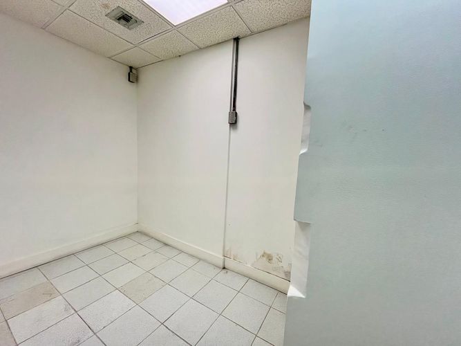Local en venta en Maizaro, Villavicencio, 99 m² · foto 9 de 19