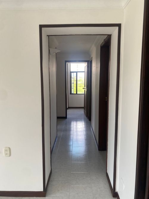 Apartamento de 3 alcobas en venta en Girardot, Girardot, 130 m² · foto 11 de 13