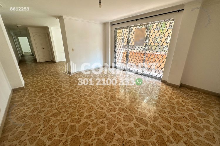 Apartamento de 4 alcobas en arriendo en Conquistadores, Medellín, 240 m² · foto 4 de 24
