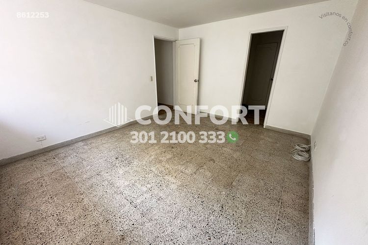 Apartamento de 4 alcobas en arriendo en Conquistadores, Medellín, 240 m² · foto 16 de 24