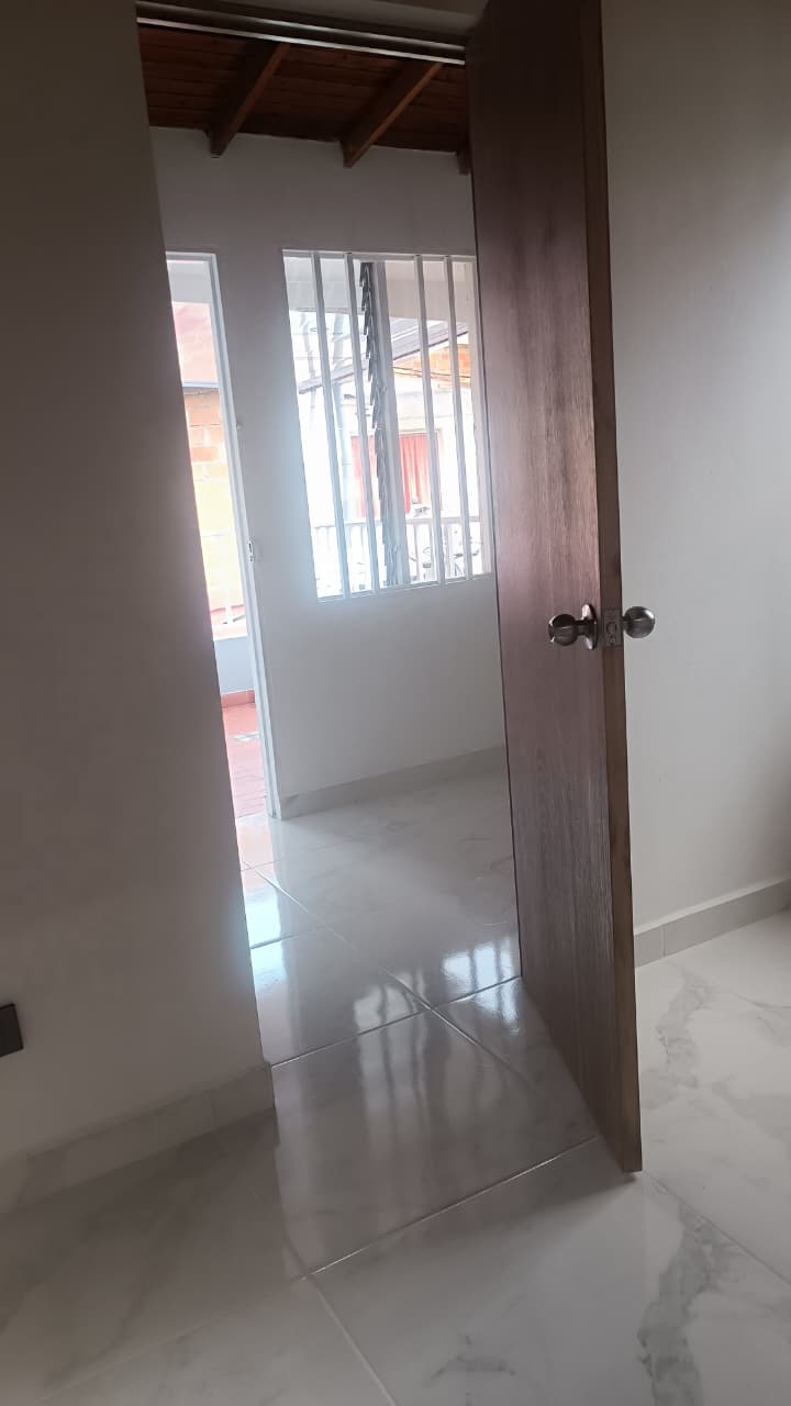 3BR House in Loma de los bernal (75 m²) for Sale - 2