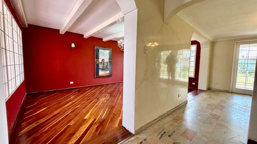 Casa de 4 alcobas en venta en San Luis, Chía, 1215 m² · foto 5 de 24