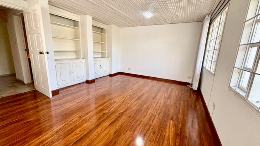Casa de 4 alcobas en venta en San Luis, Chía, 1215 m² · foto 10 de 24