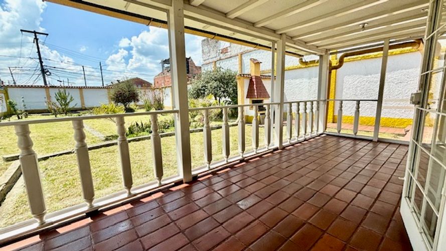 Casa de 4 alcobas en venta en San Luis, Chía, 1215 m² · foto 14 de 24