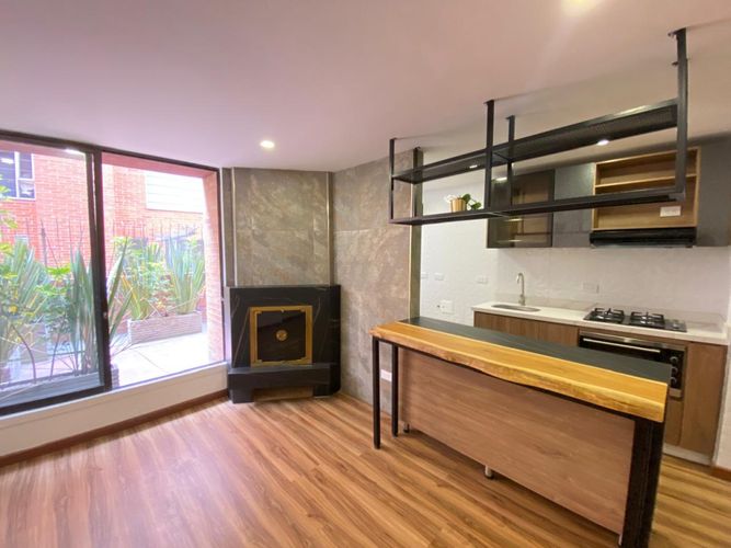 Apartaestudio en venta en Chico Norte, Bogotá, 42 m² · foto 2 de 21