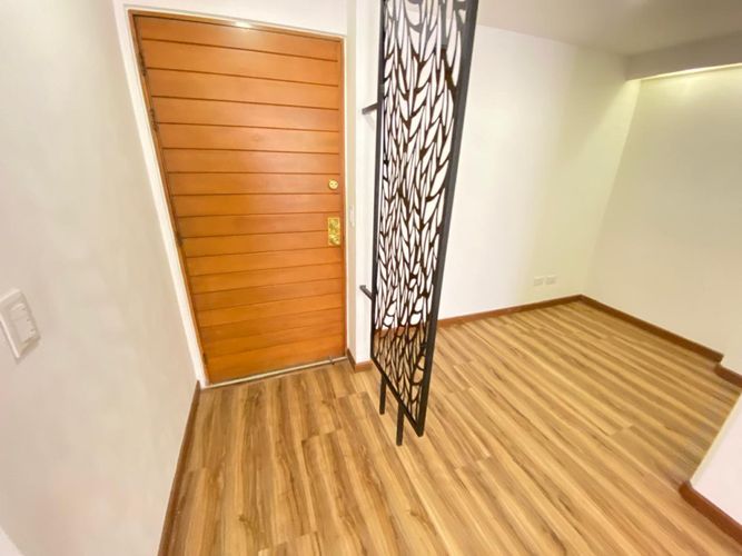 Apartaestudio en venta en Chico Norte, Bogotá, 42 m² · foto 5 de 21