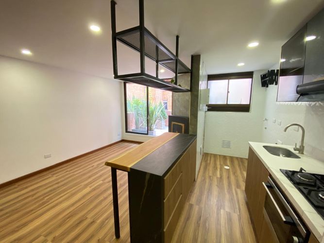 Apartaestudio en venta en Chico Norte, Bogotá, 42 m² · foto 9 de 21