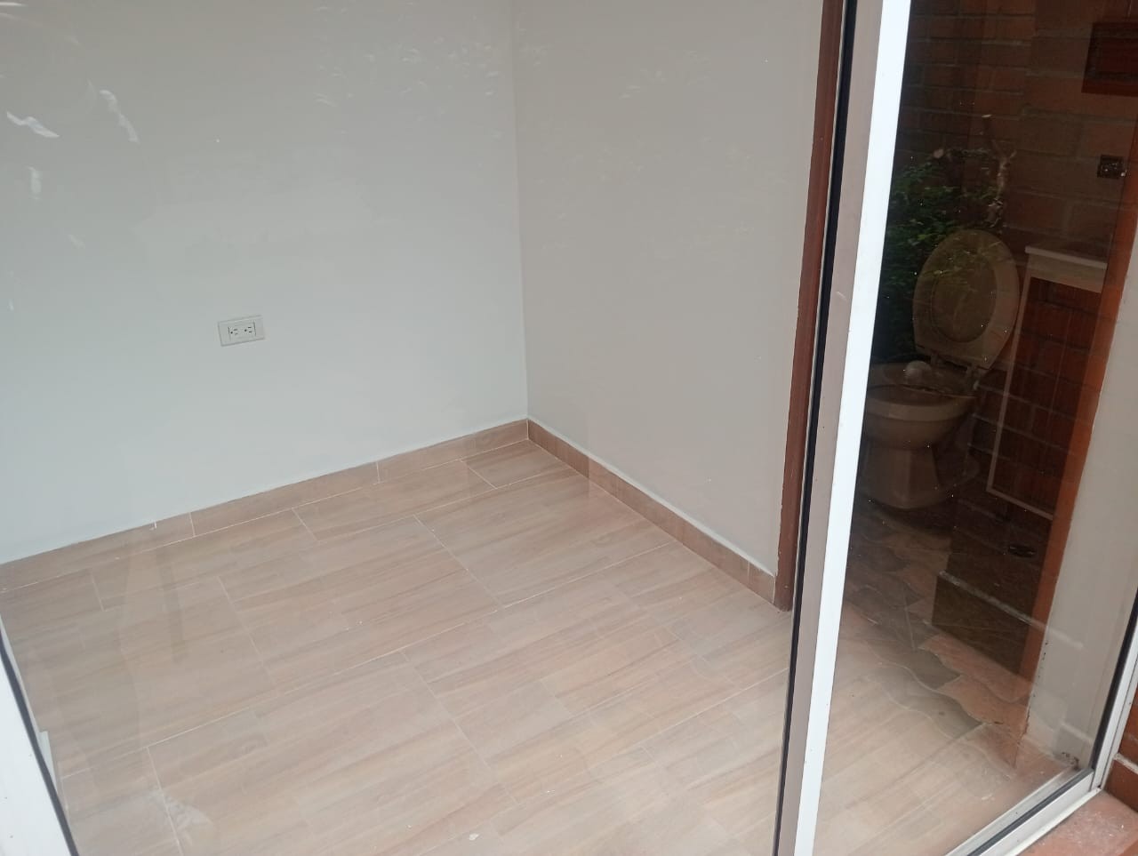 Apartamento en arriendo en Laureles, Medellín · foto 10 de 18