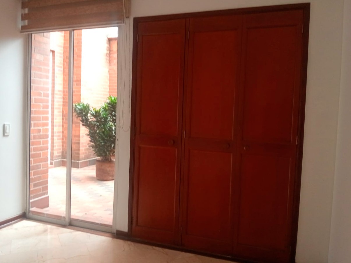 Apartamento en arriendo en Laureles, Medellín · foto 11 de 18
