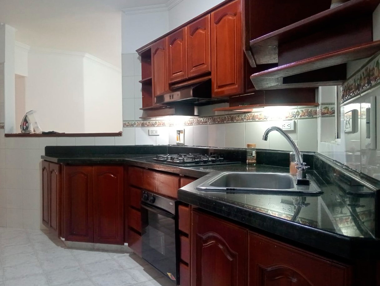 Apartamento en arriendo en Laureles, Medellín · foto 6 de 18