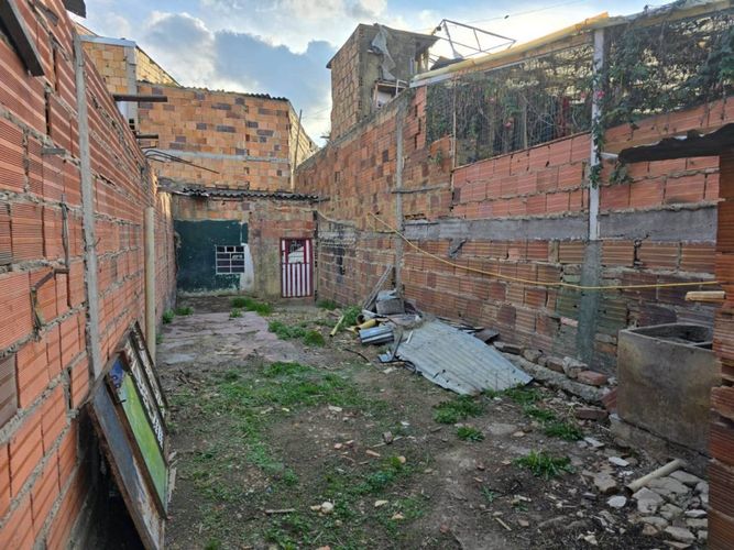 Casa en venta en Monteblanco, Bogotá, 80 m² · foto 2 de 8